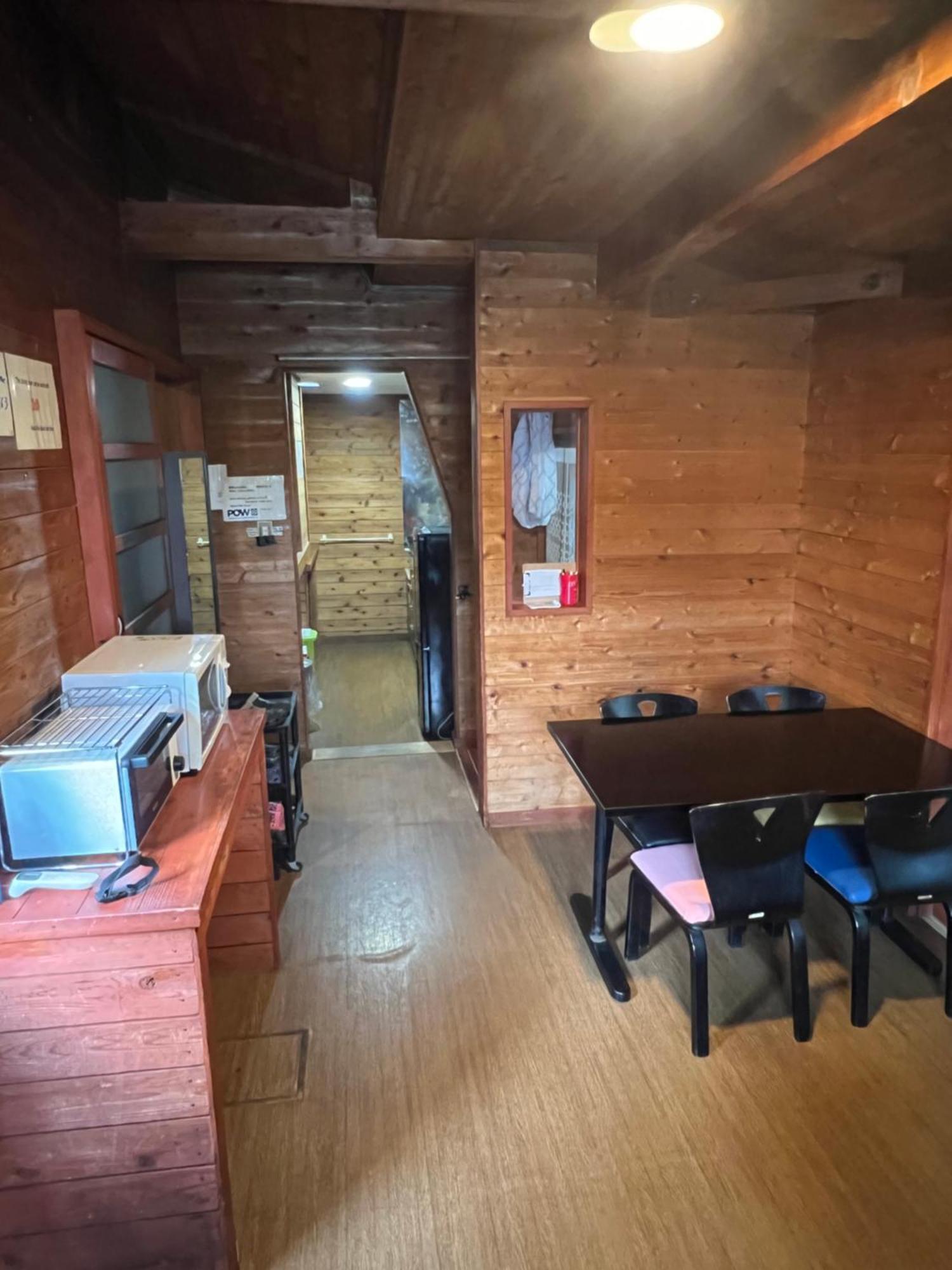 Little Alaskan Guest House Hakuba Dış mekan fotoğraf
