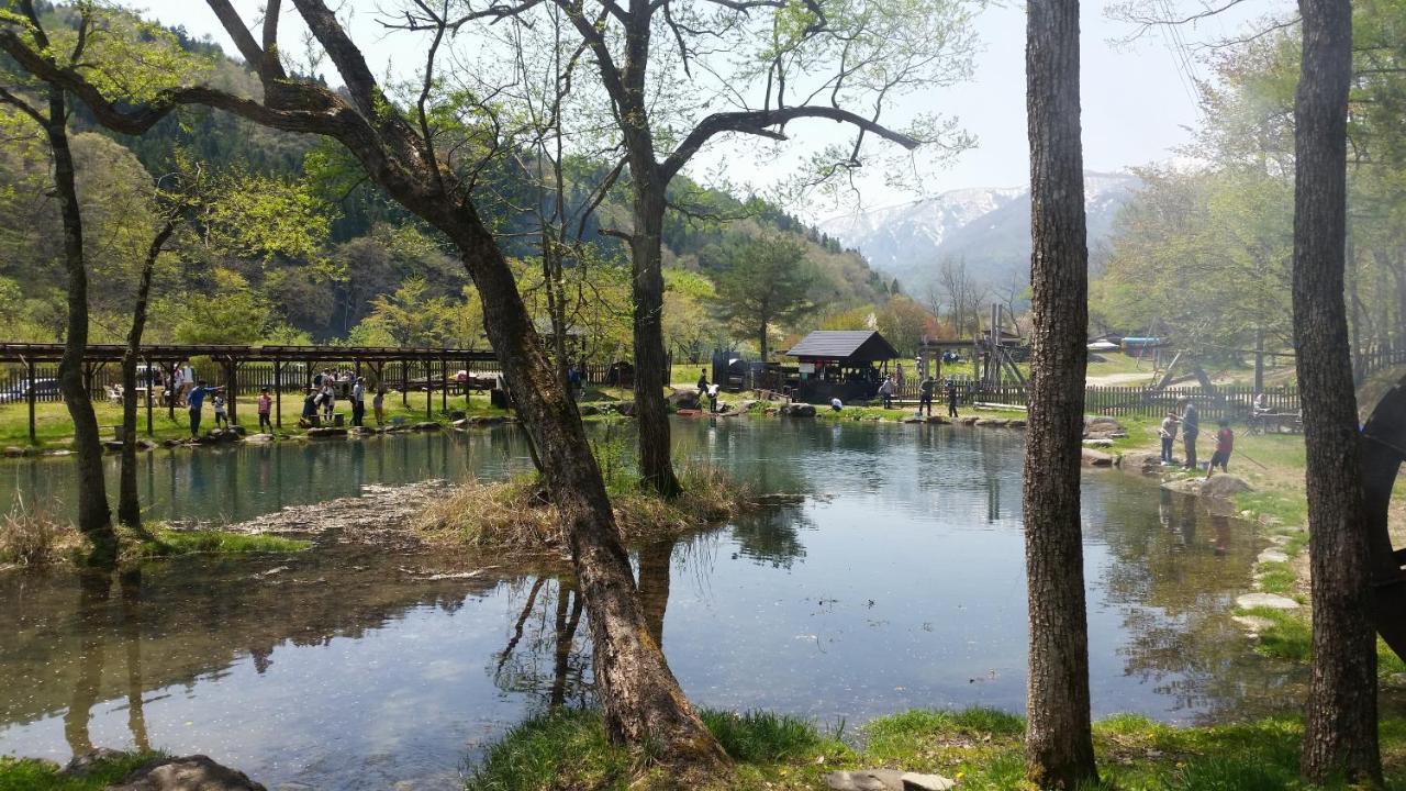 Little Alaskan Guest House Hakuba Dış mekan fotoğraf